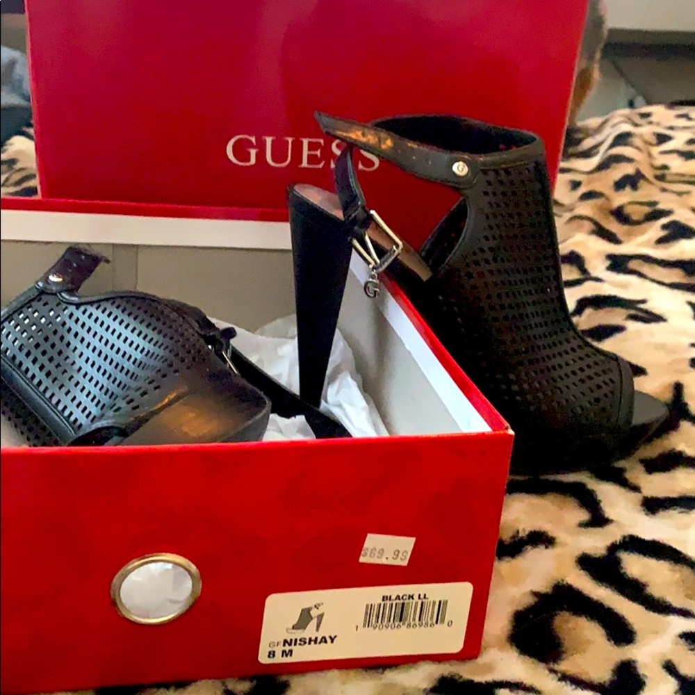Guess high heels 👠
